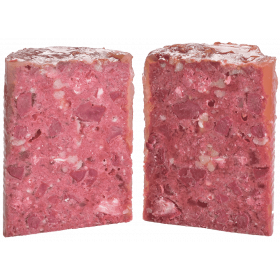 BRIT PATÉ & MEAT - BEEF - консервирана храна за кучета с 27% прясно телешко месо и 23% пуешко месо